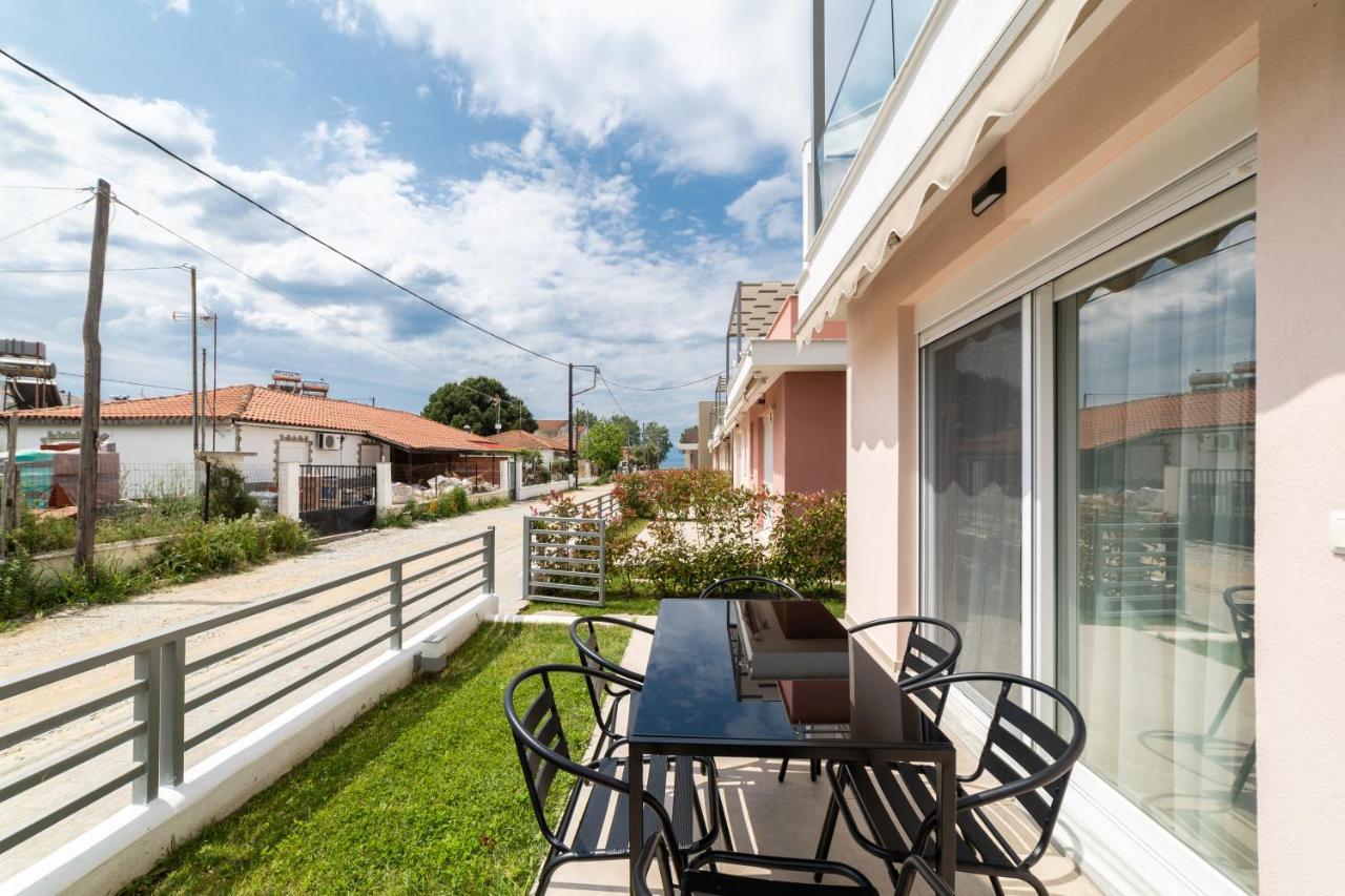 Apartmán Dionysos Residential Complex Ofrínion Exteriér fotografie