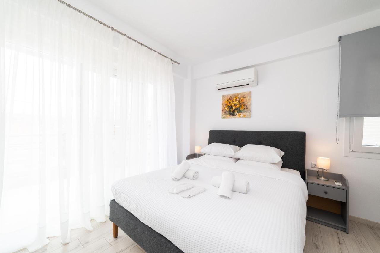 Apartmán Dionysos Residential Complex Ofrínion Exteriér fotografie