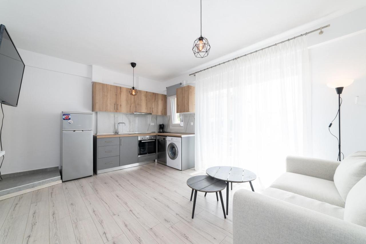 Apartmán Dionysos Residential Complex Ofrínion Exteriér fotografie